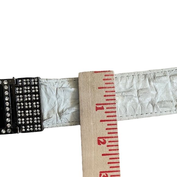 White Crocodile Embossed Leather Belt With Rhinestone Buckle & Tip By Los Altos - Picture 5 of 15